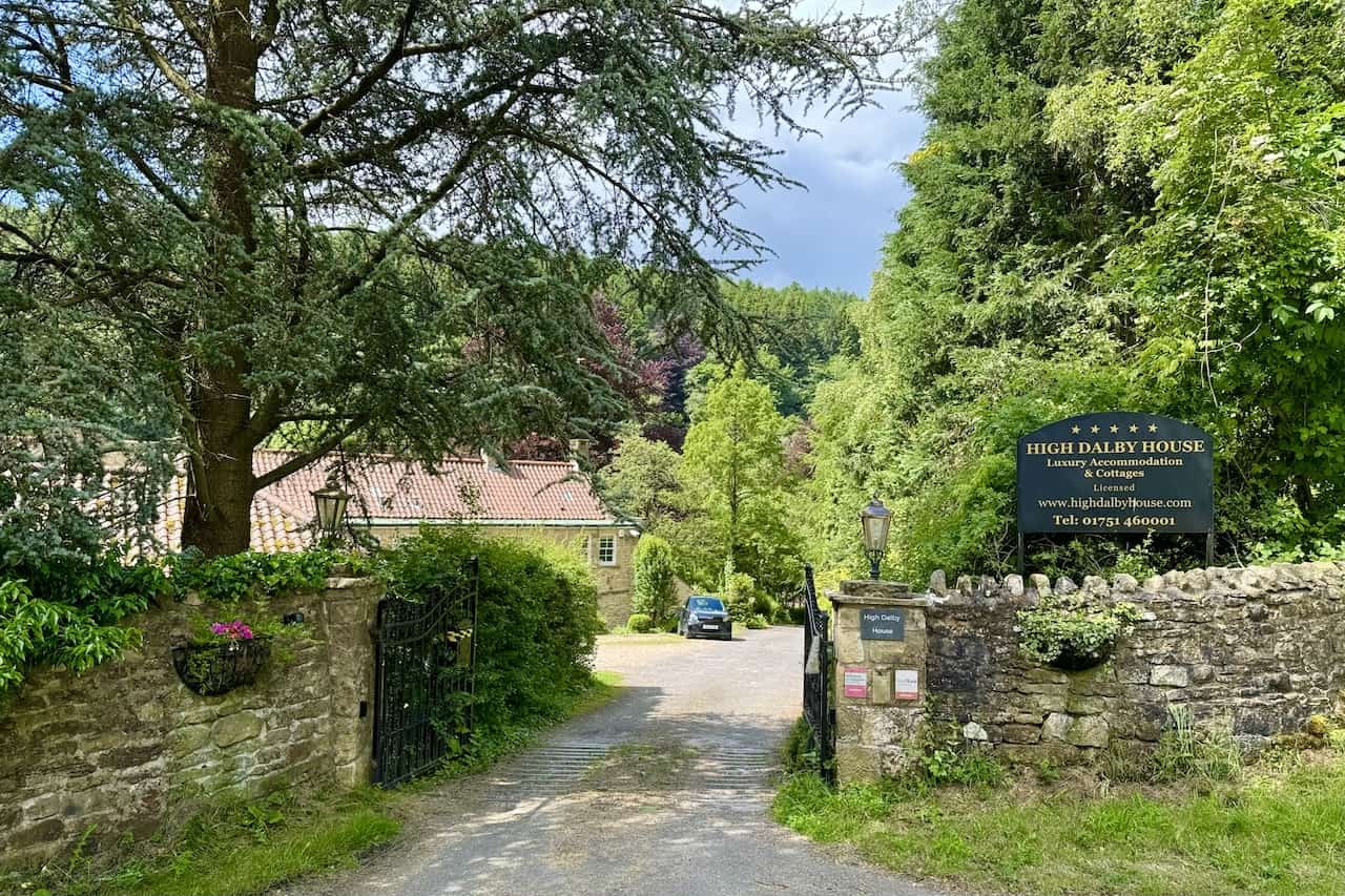 After making a U-turn, we join a minor road heading south and pass High Dalby House, which offers luxury bed and breakfast and self-catering accommodation.