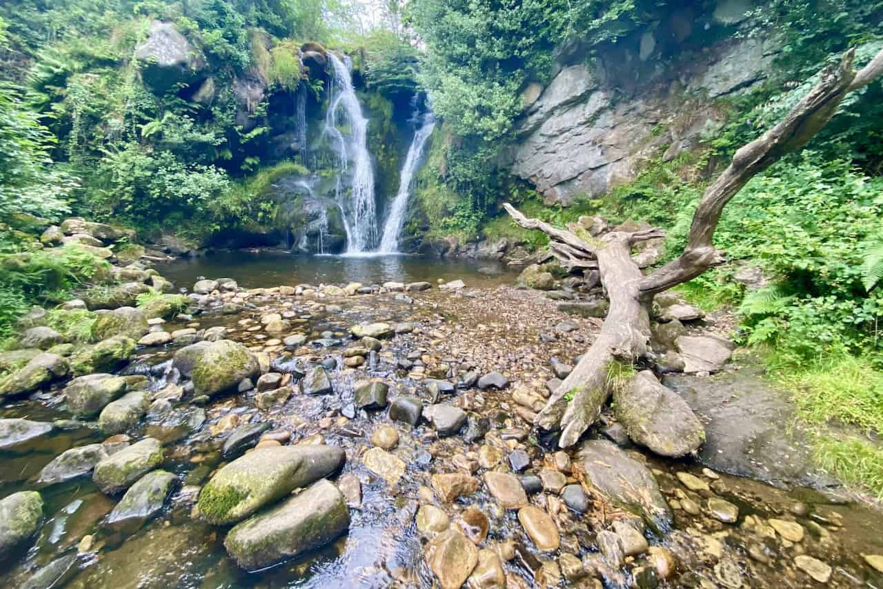 The lower of two waterfalls on Sheepshaw Beck, found in the Valley of Desolation, is the more impressive of the pair.